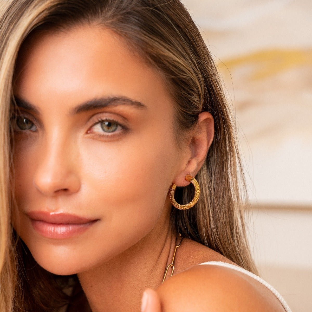 Stephan Hoop Earrings – 18k Gold Finish