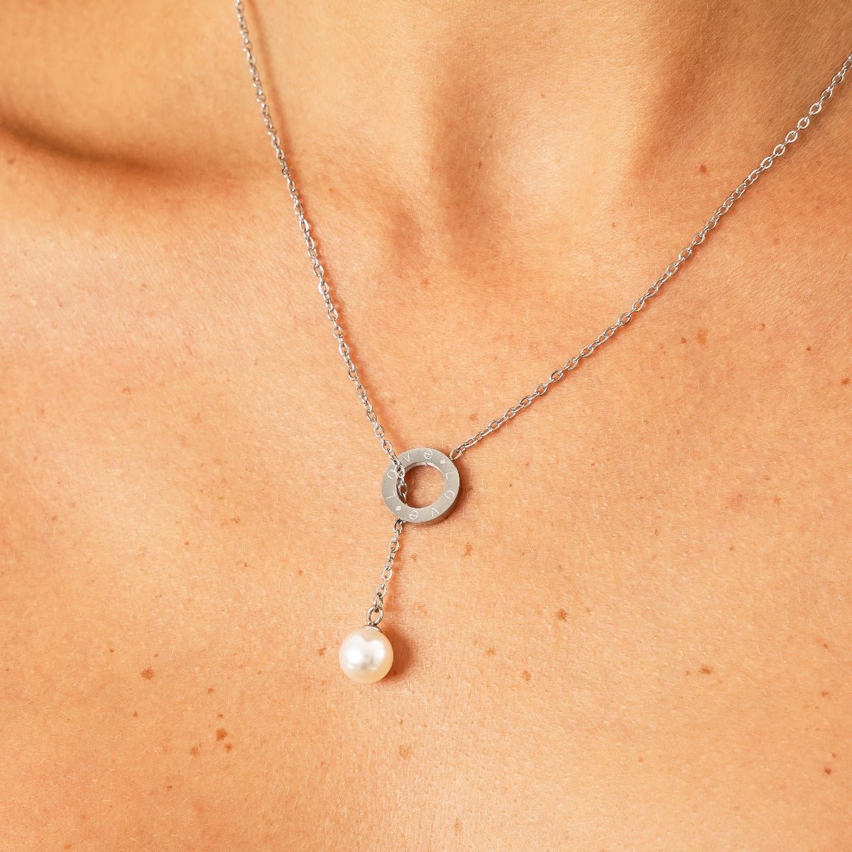 Sicily Pearl Necklace – Silver Finish