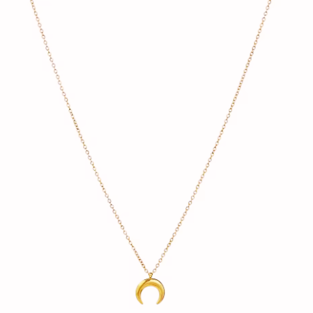 Moon Pendant Necklace – 18k Gold Finish