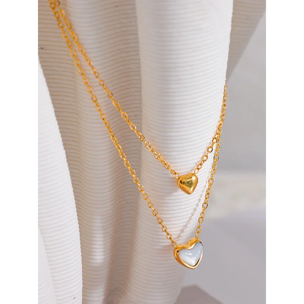 Double Heart Pendant Necklace – 18k Gold Finish