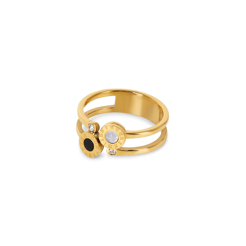 Venice Ring in 18k Gold Finish