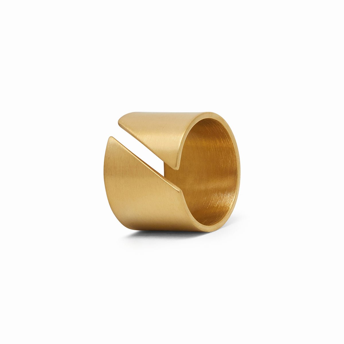 Hips Ring in 18k Gold Finish