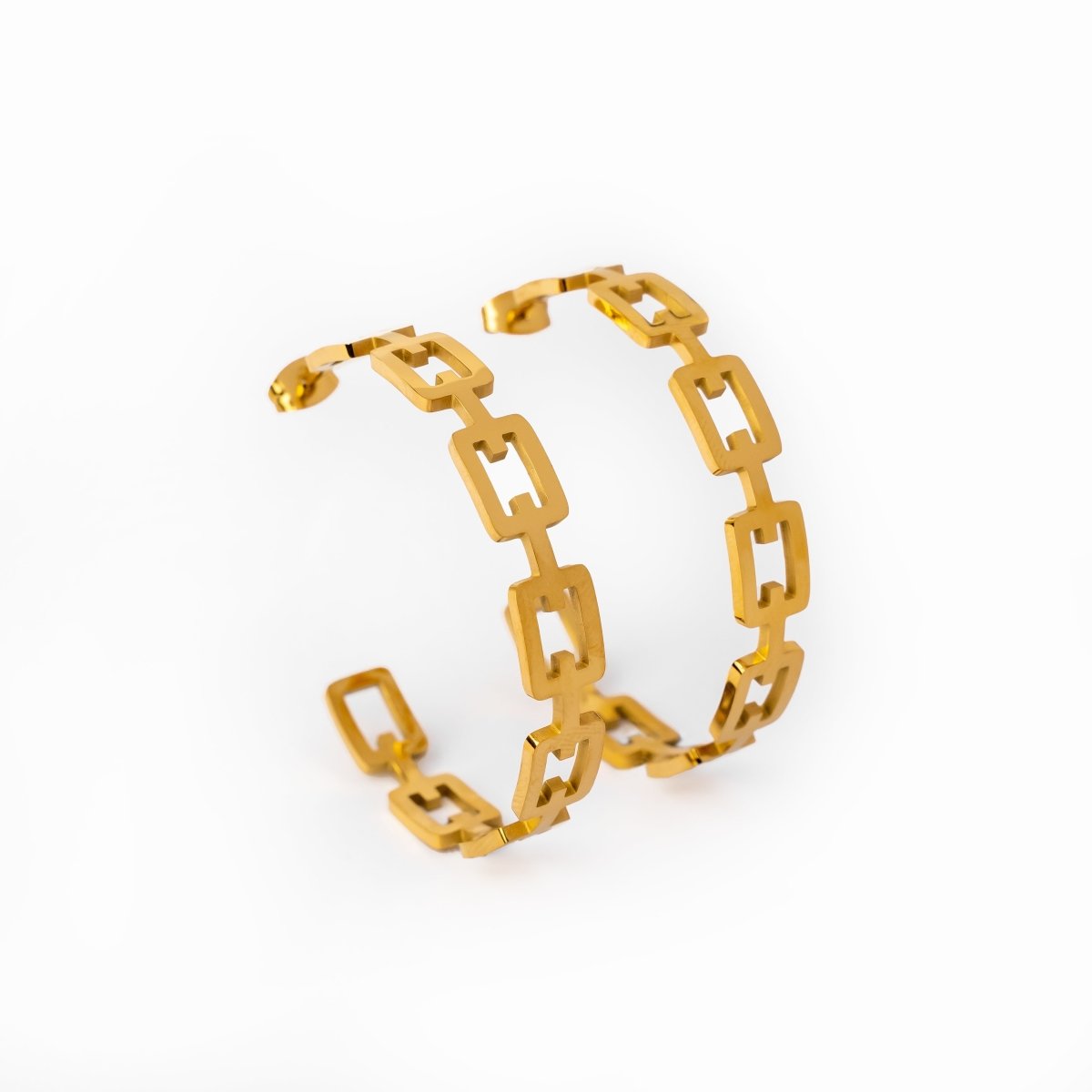 Alexandra Hoop Earrings – 18k Gold Finish