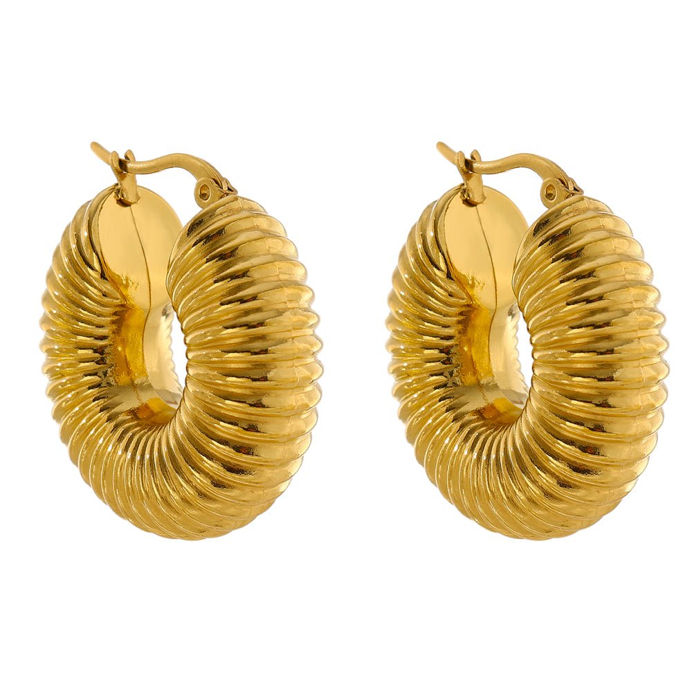 Bold Ziza Hoop Earrings – 18k Gold Finish