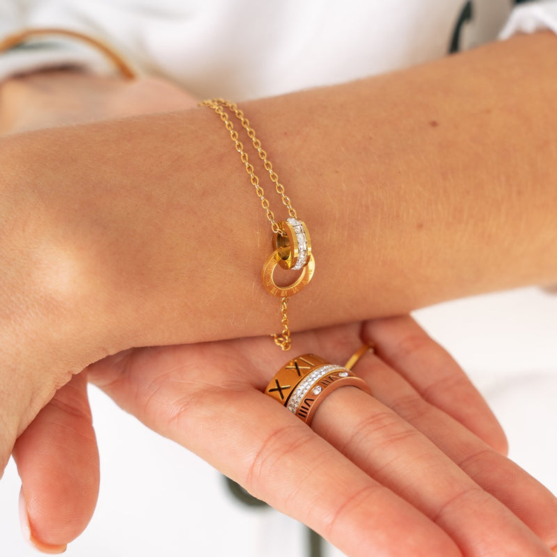Imperial Zirconia Bracelet in 18k Gold Finish