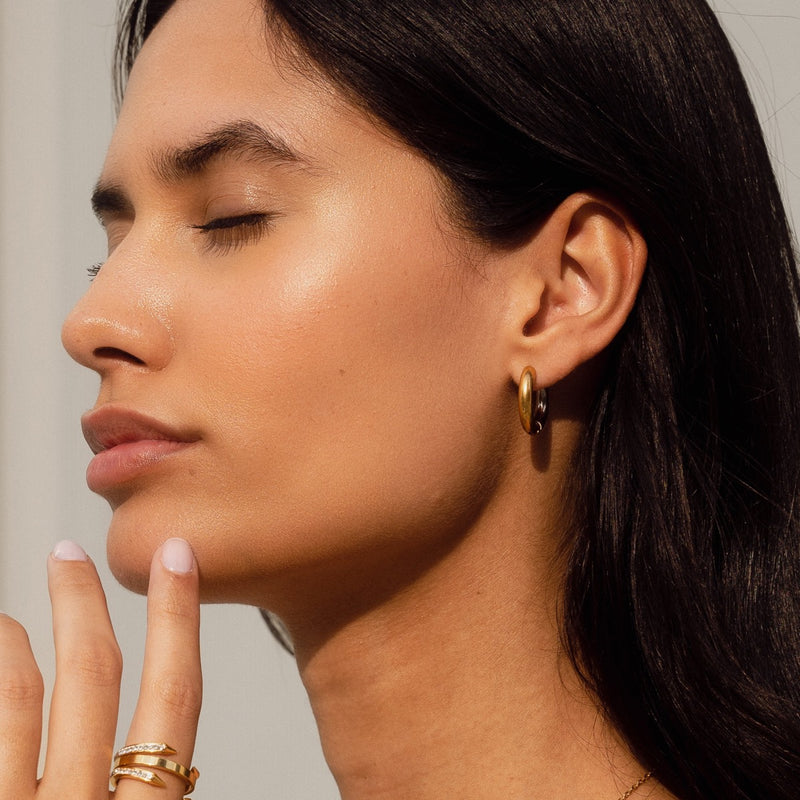 Fade Hoop Earrings in 18k Gold Finish
