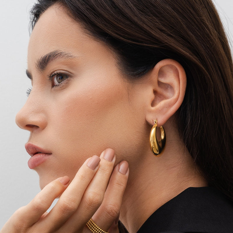Hoop Hoop Earrings in 18k Gold Finish
