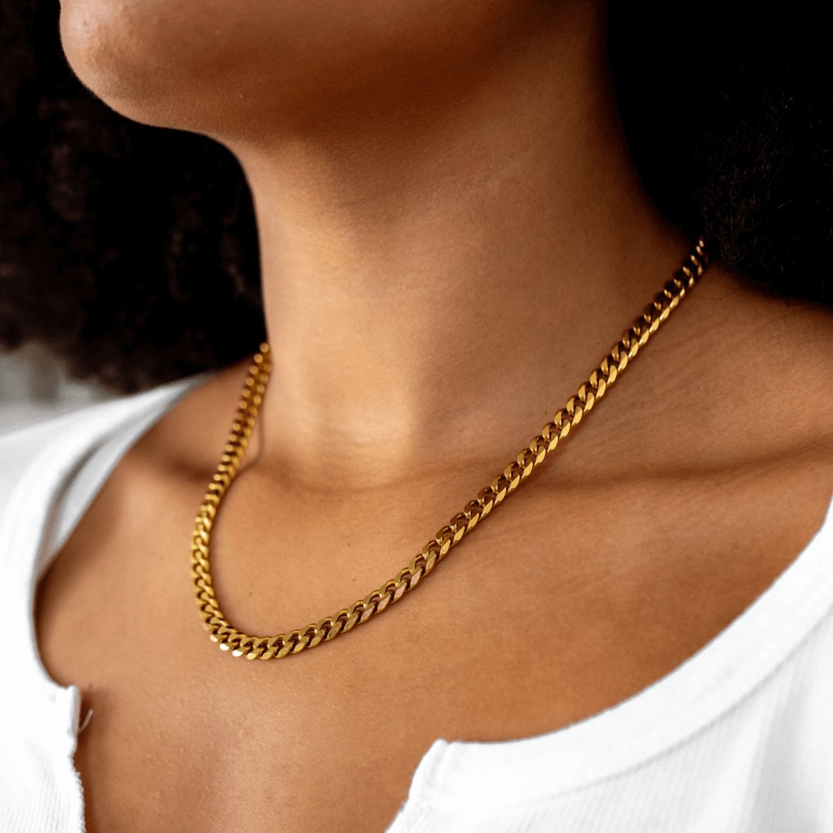 Selenza Cuban Chain Necklace – 18k Gold Finish