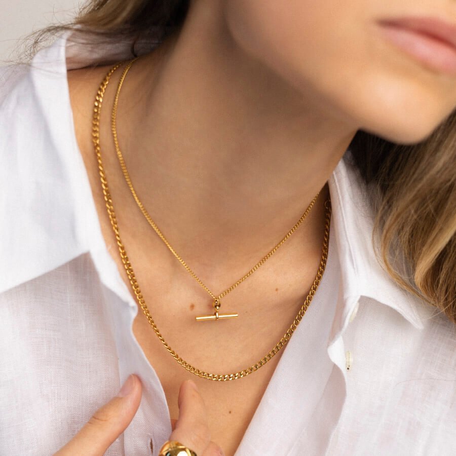 T Bar Necklace – 18k Gold Finish
