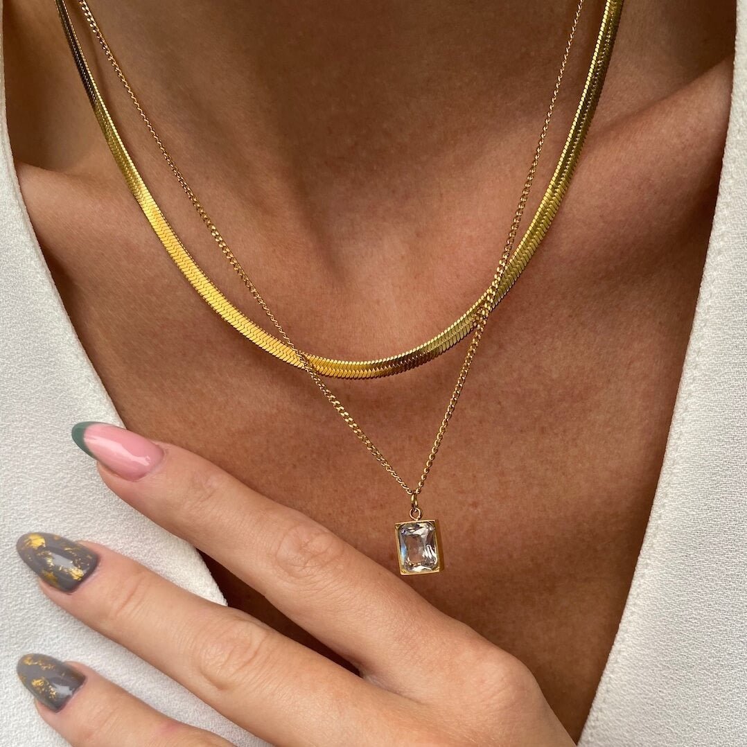 Paris Mixed Necklace in 18k Gold Finish