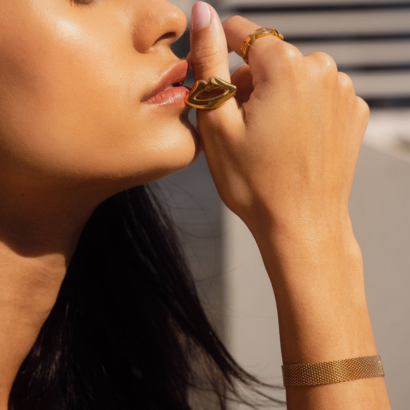 Smooth Weave Bracelet, expertly finished in 18k Gold Vermeil
